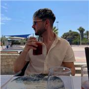 Profesor de la ESO y de Bachillerato para dar clases a todas la edades